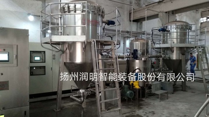 四川水井坊15T/H的白酒冷凍過濾機(jī)使用現(xiàn)場圖