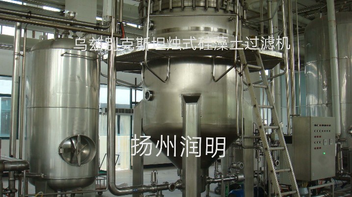 燭式硅藻土過濾機(jī)在烏茲別克斯坦使用現(xiàn)場